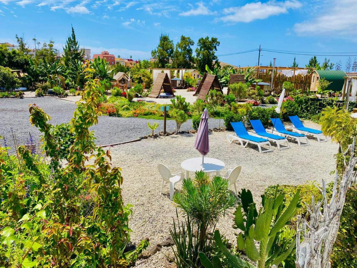 Lykke Suite Spa Sauna Piscina Y Jardin Buzanada Kültér fotó