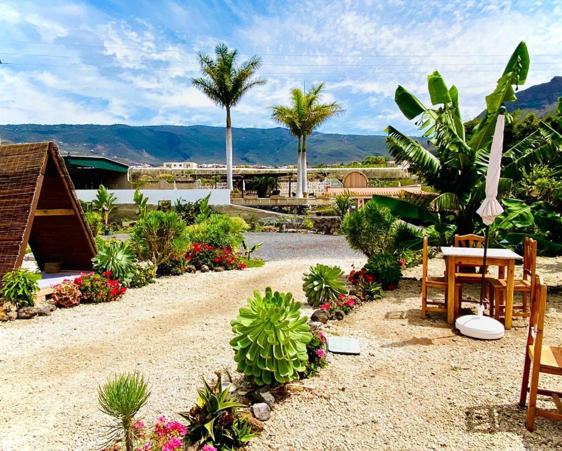 Lykke Suite Spa Sauna Piscina Y Jardin Buzanada Kültér fotó