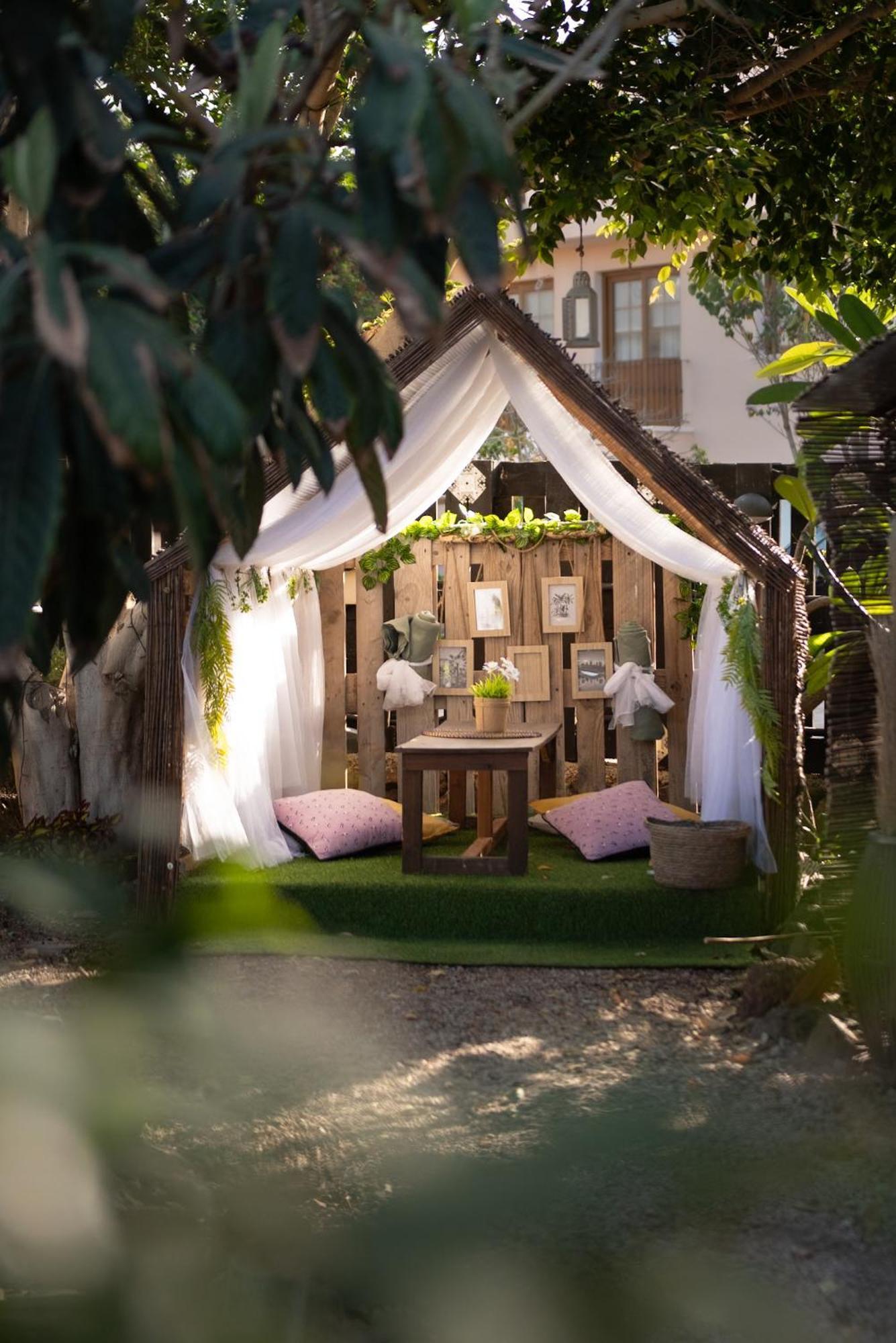 Lykke Suite Spa Sauna Piscina Y Jardin Buzanada Kültér fotó